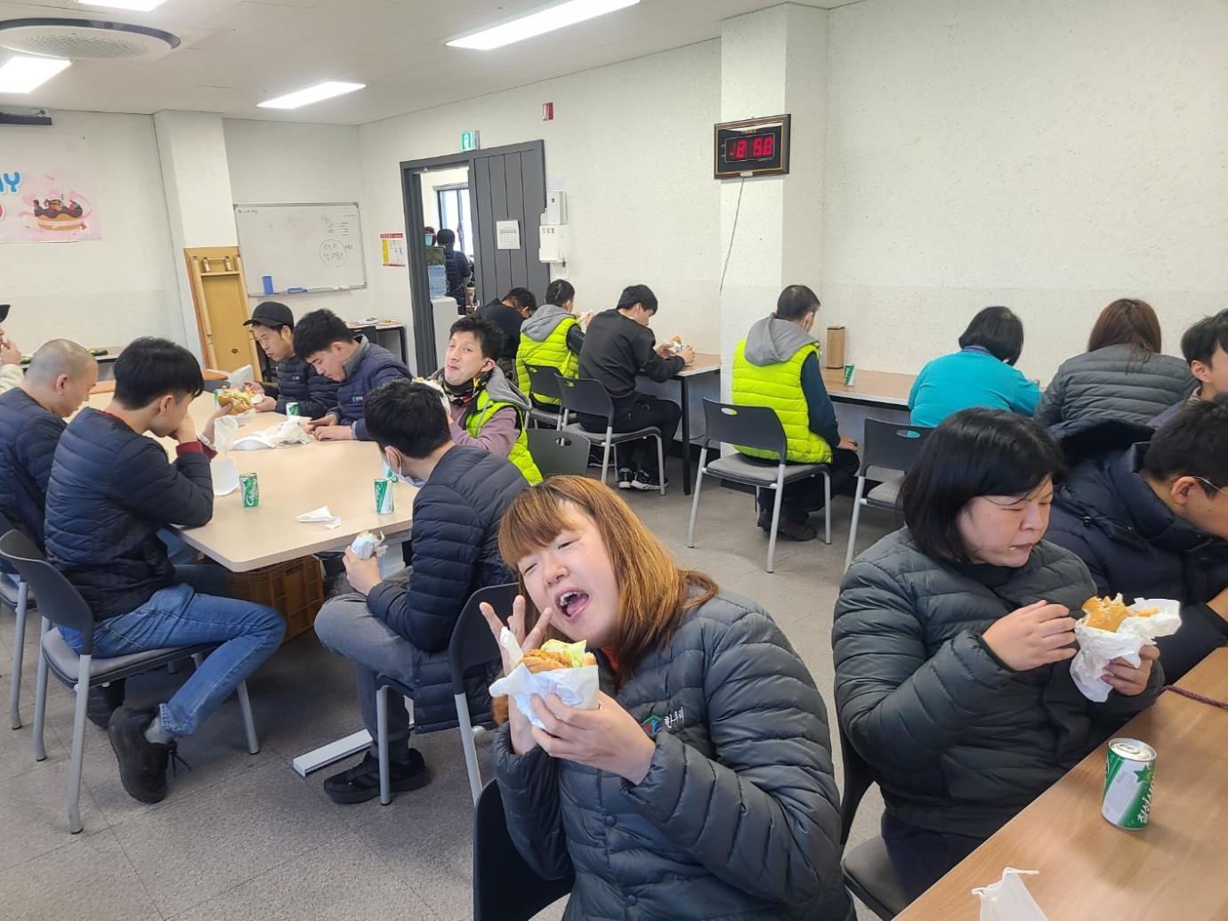 1cd23ff47bbebf420efec7fe5f650618_1678074275_575.jpg